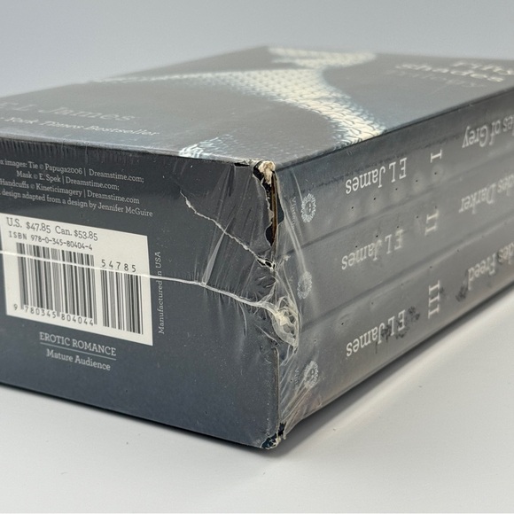 Fifty Shades Trilogy Books 1-3 50 Shades of Grey, Darker, & Freed ~ #212 - Picture 8 of 10